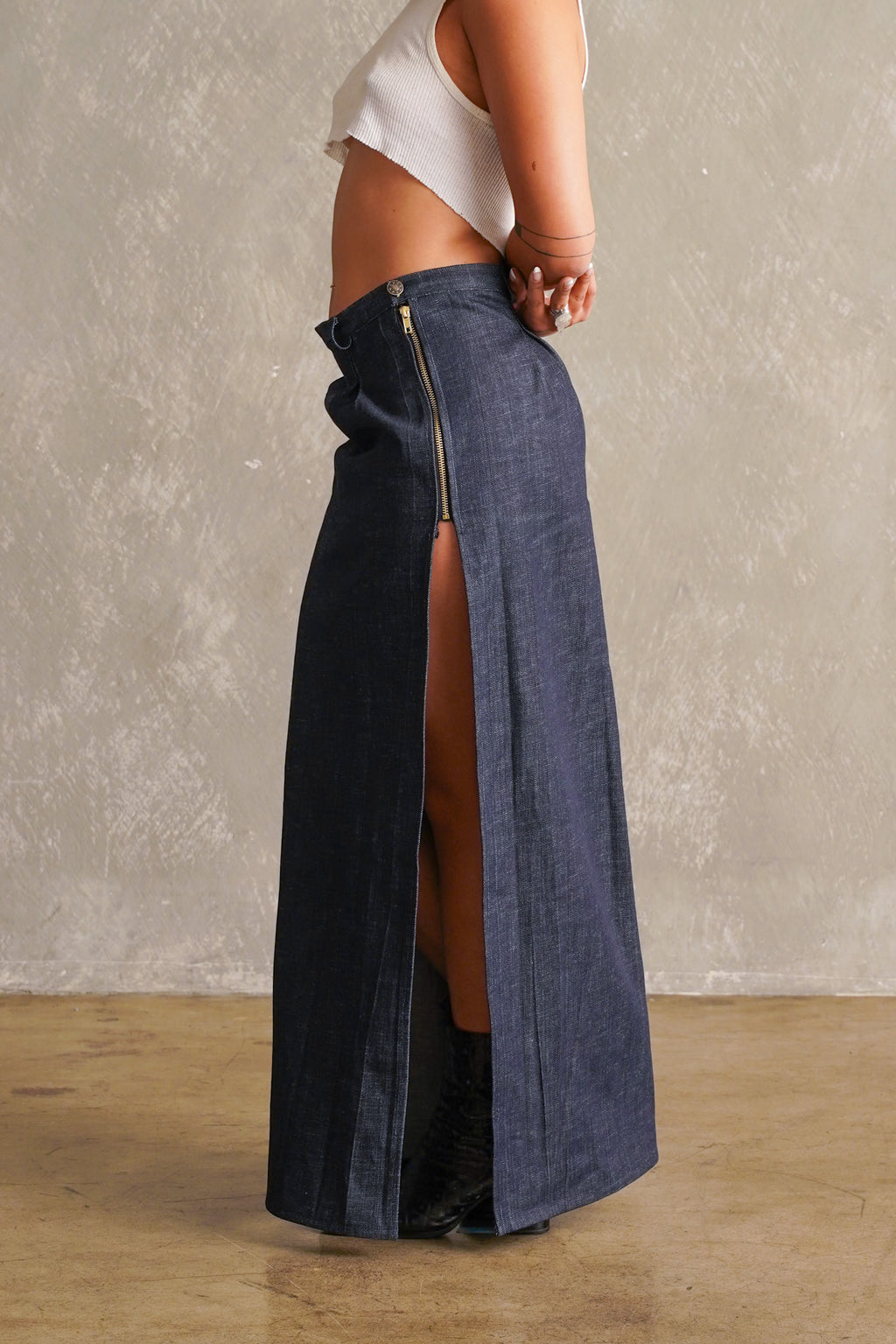 High Waist Pleated Maxi Denim Skirt with Slit
